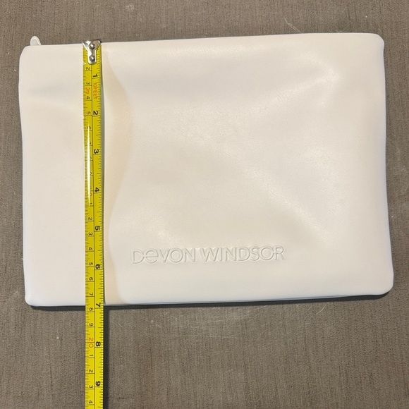 DEVON WINDSOR Handbags - DEVON WINDSOR Embossed White Zip Pouch